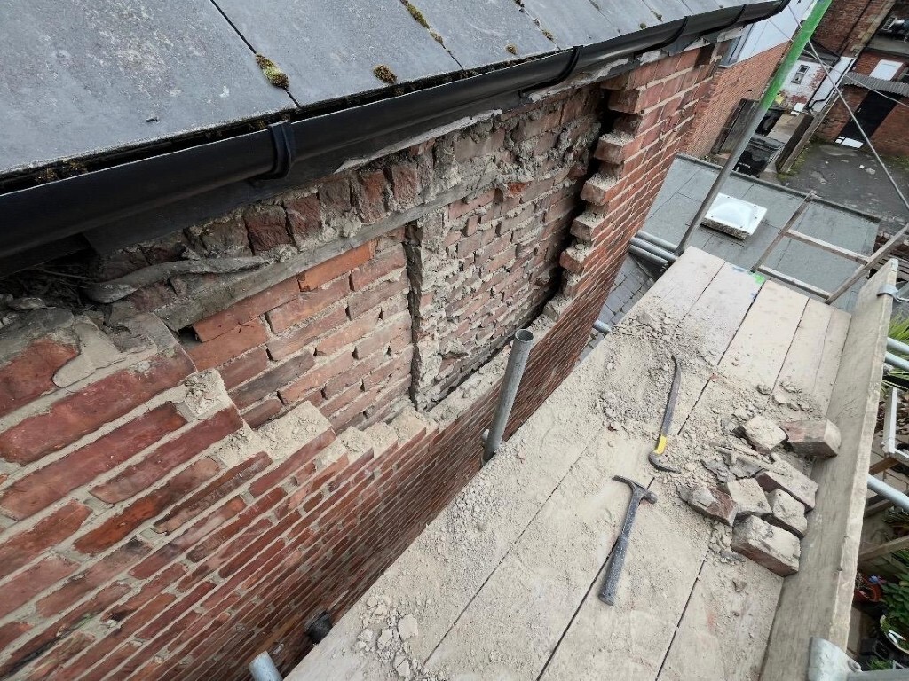 Corroded wall ties in a Newcastle upon Tyne property